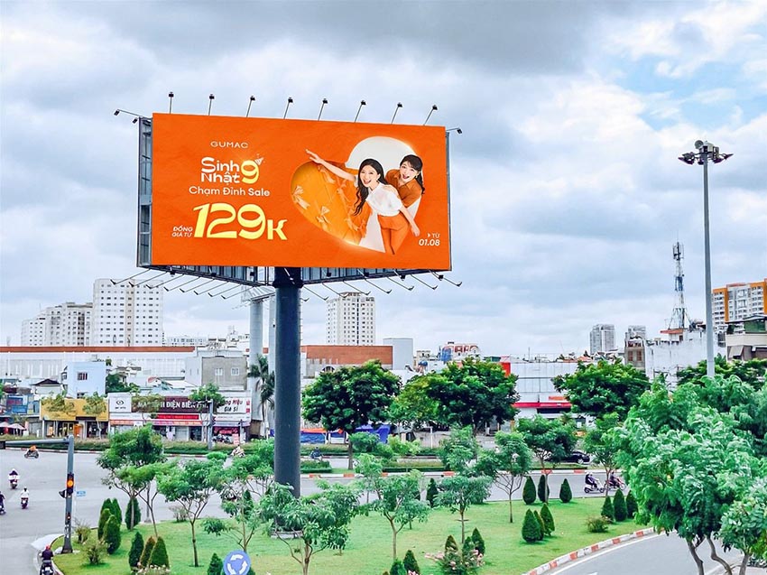 chạy quảng cáo ooh