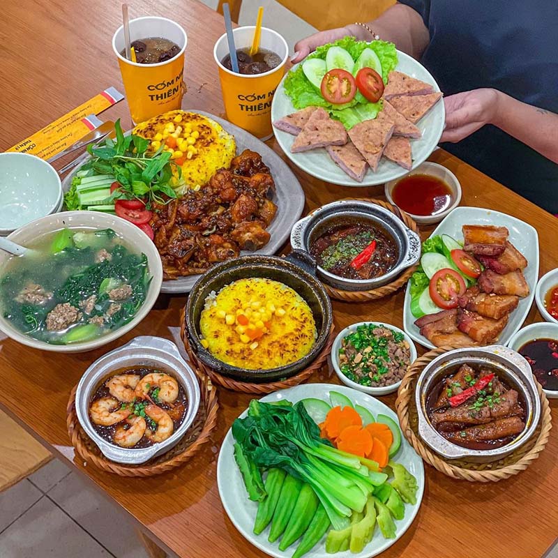 food and beverage đa dạng