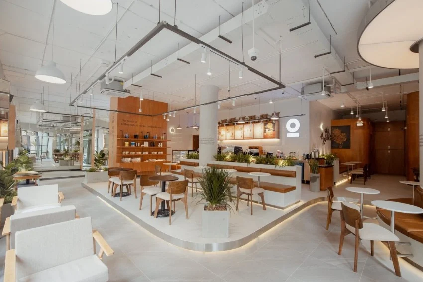 Không gian hiện đại tại cửa hàng The Coffee House